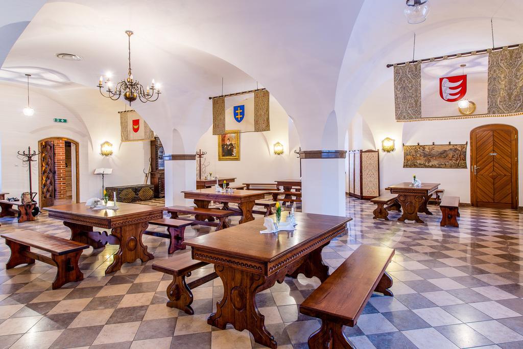 Zamek W Tykocinie Hotell Exteriör bild
